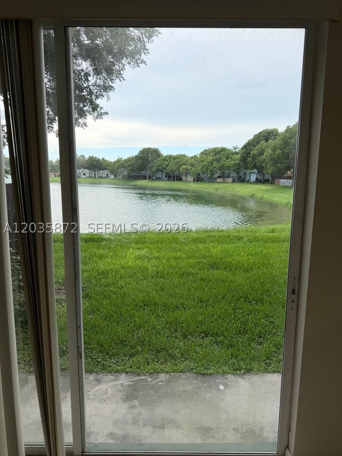1414 SE 24th Ct – photo 3