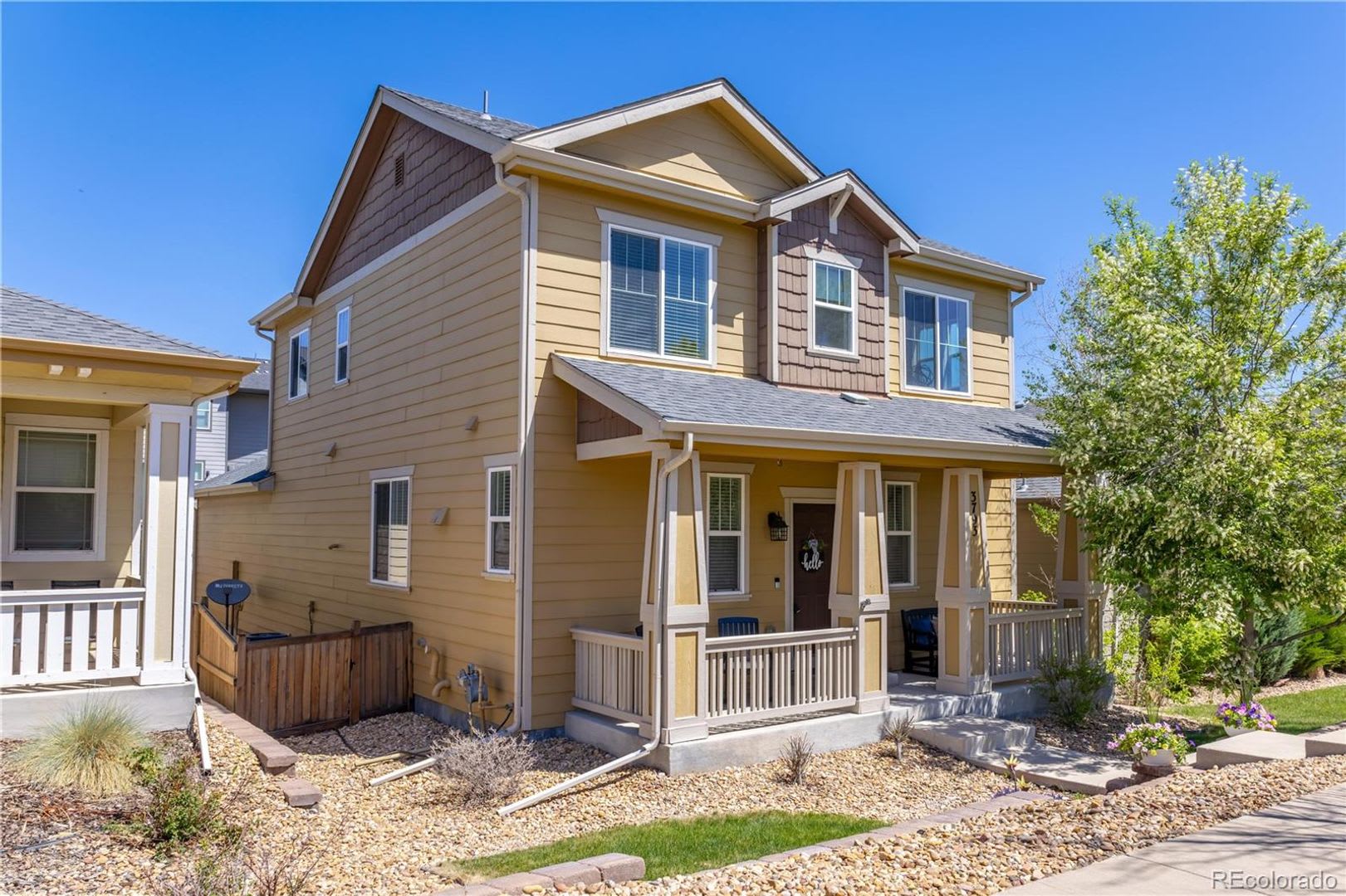 **RENT SPECIAL DISCOUNT OFFERED** Charming 3 bedroom, 3 bathroom home in The Meadows!!! – photo 1