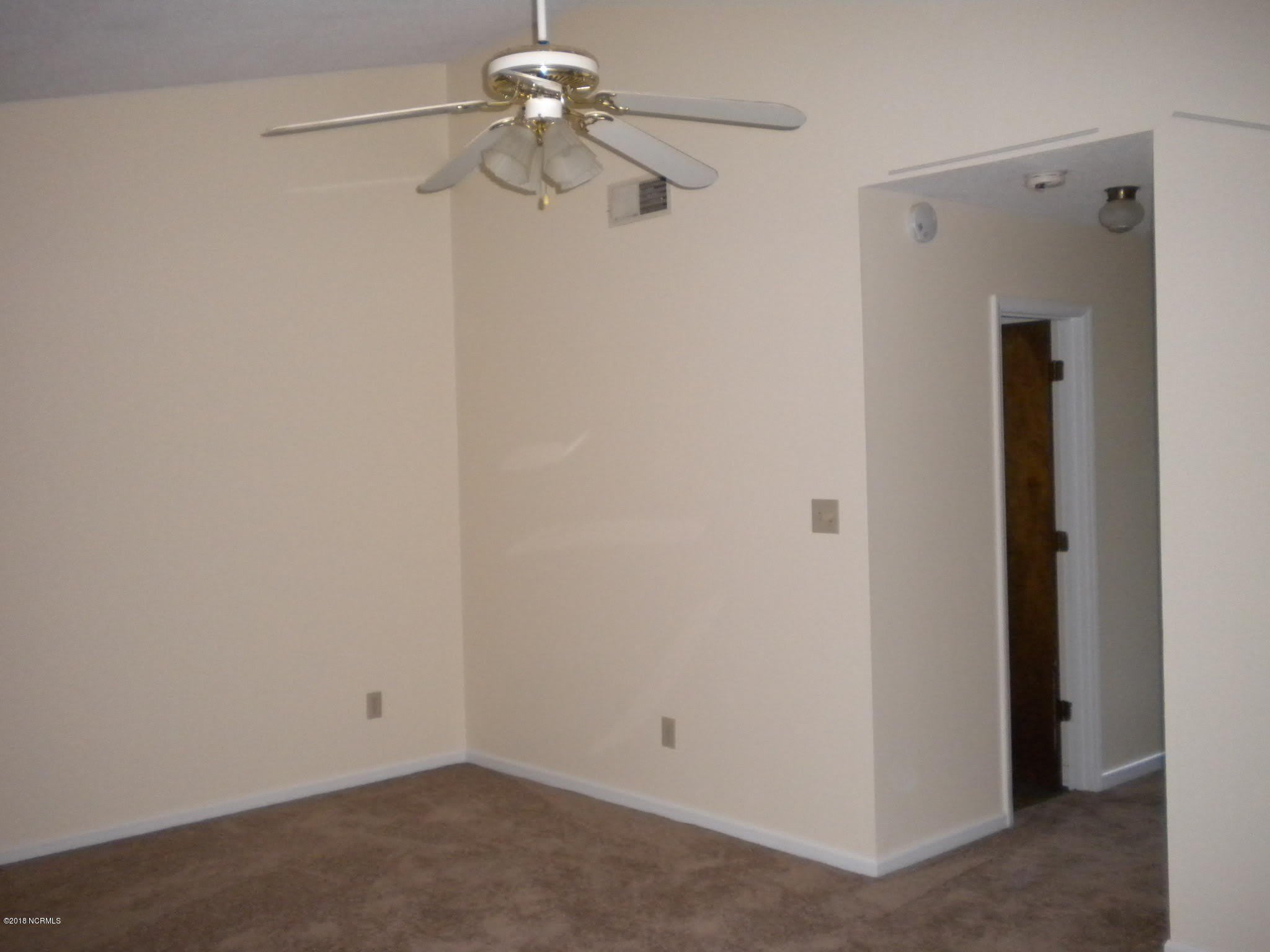 1913 Rolling Ridge Drive – photo 2