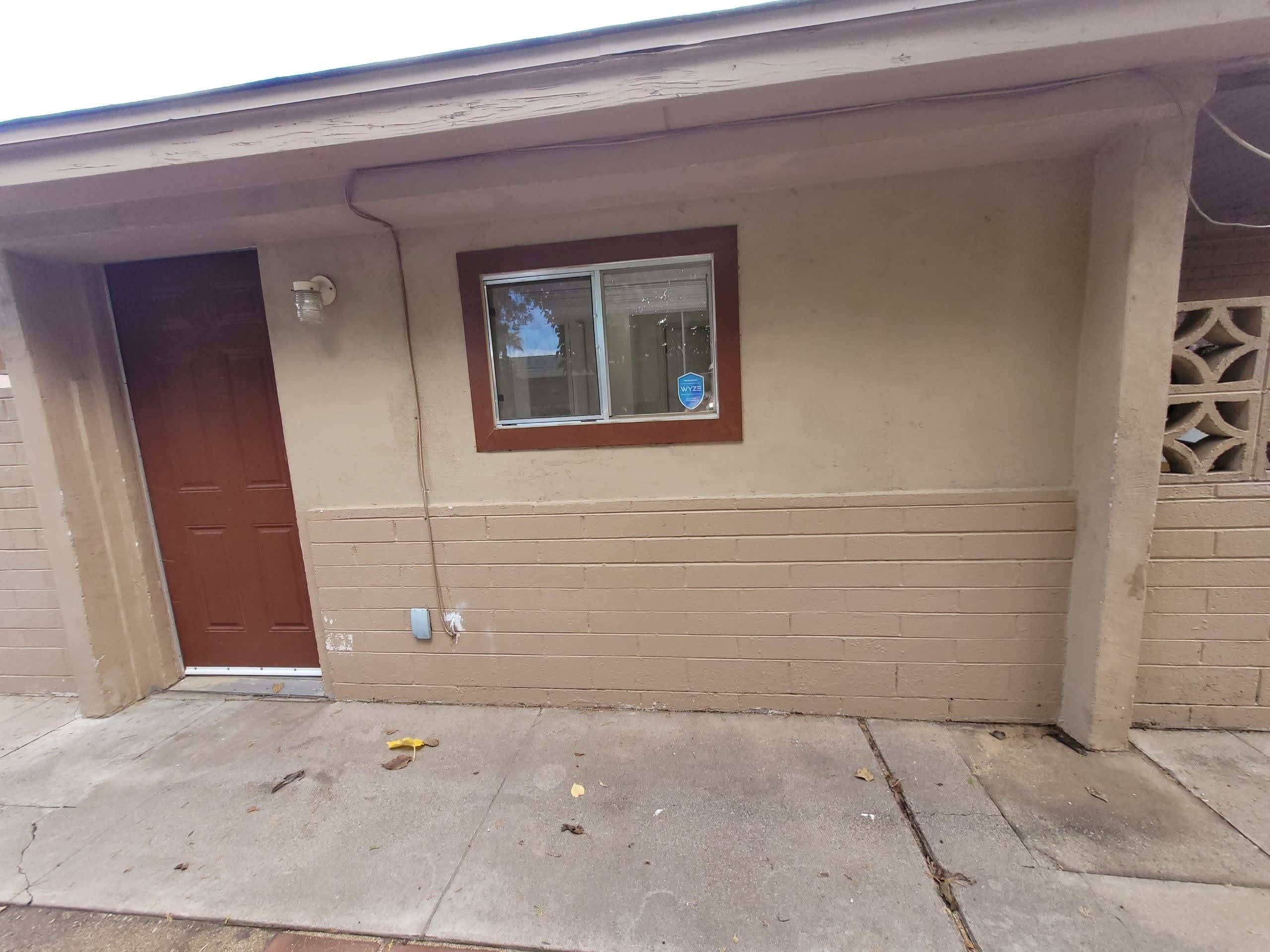 3139 East Glenrosa Avenue – photo 2