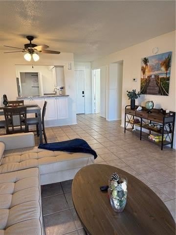2425 OXFORD Place – photo 5