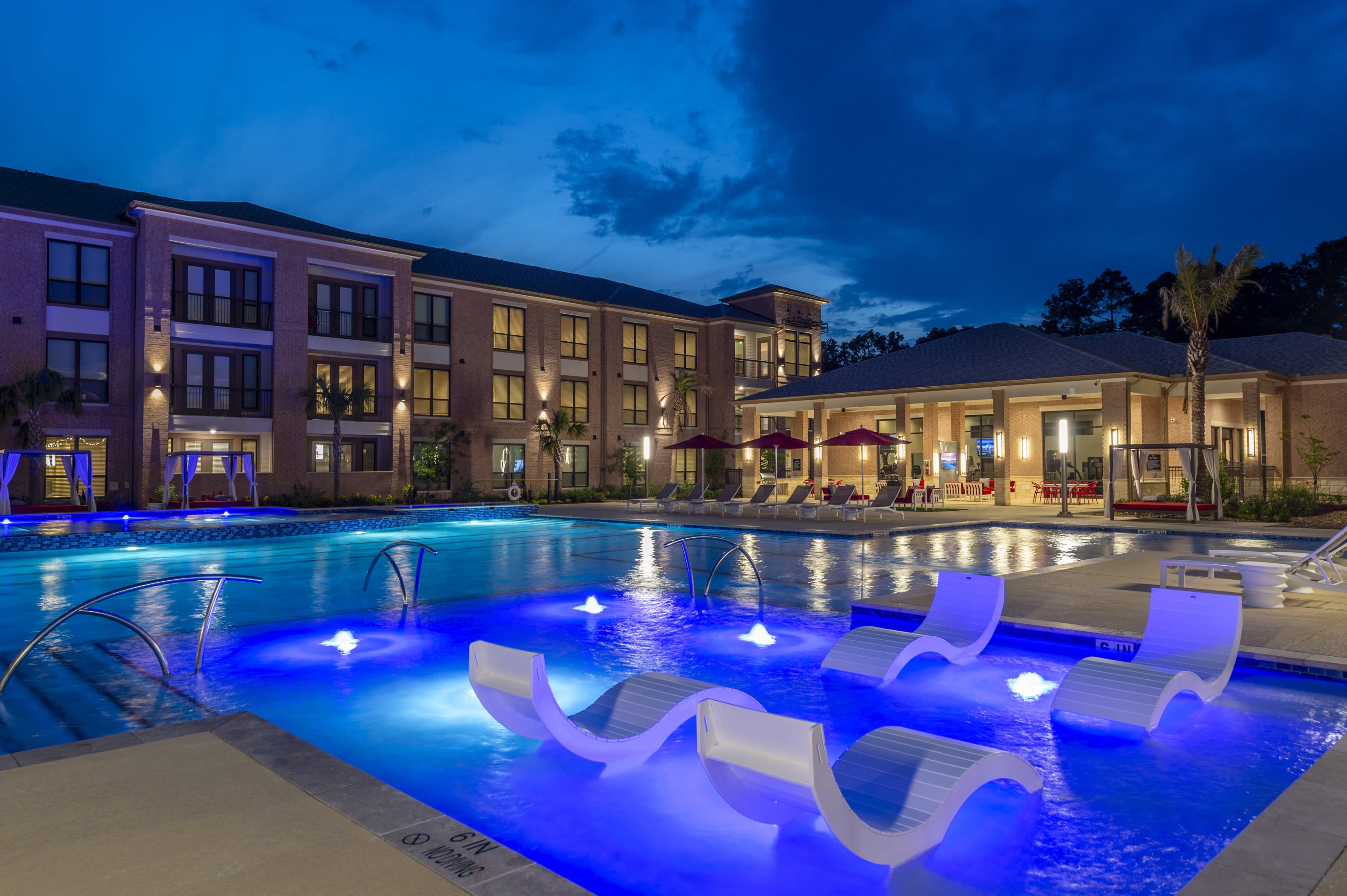 Imperial Oaks Square – photo 1