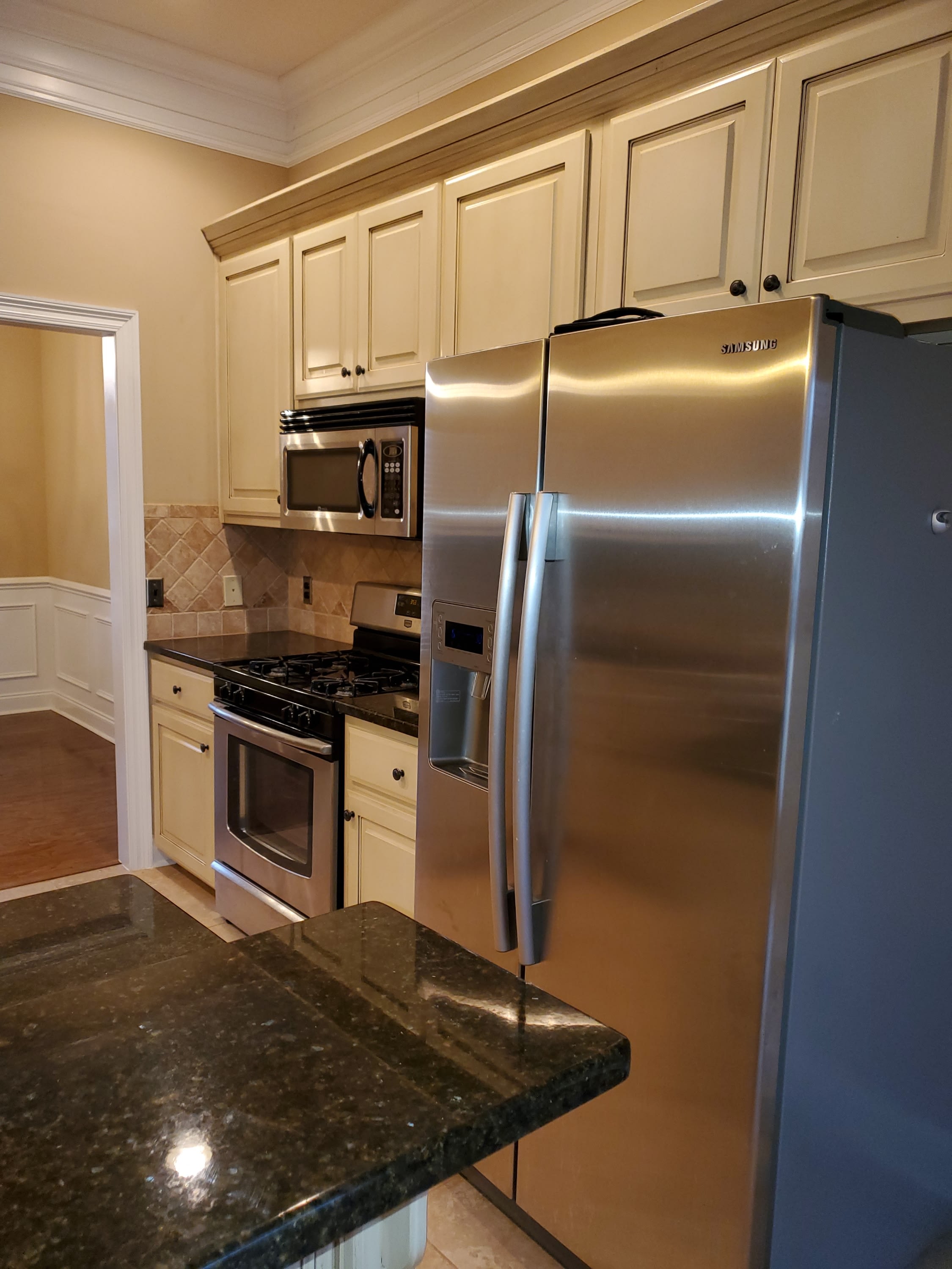 9737 Faversham Court – photo 4