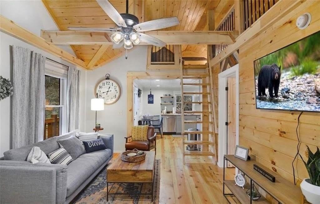 165 Corbin Hill Road – photo 3