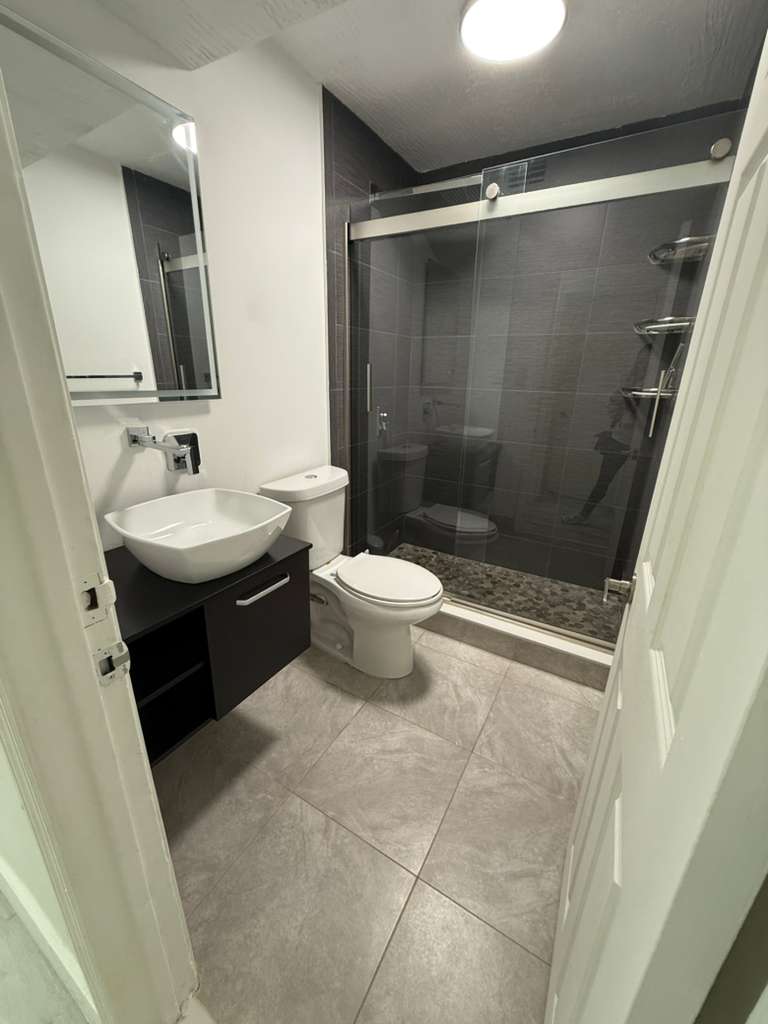 7907 Northwest 73rd Terrace – photo 2