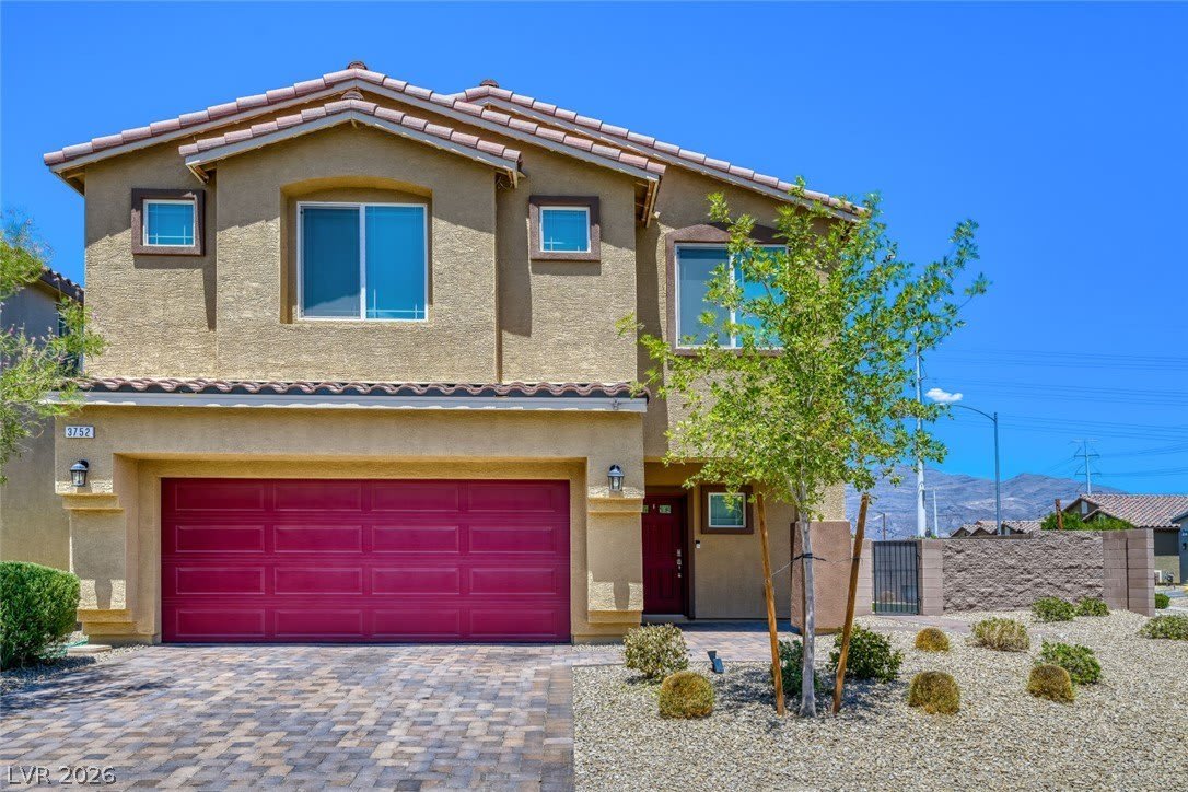 3752 Berenices Avenue – photo 1