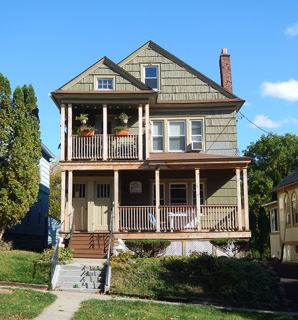407 Roosevelt Ave – photo 2