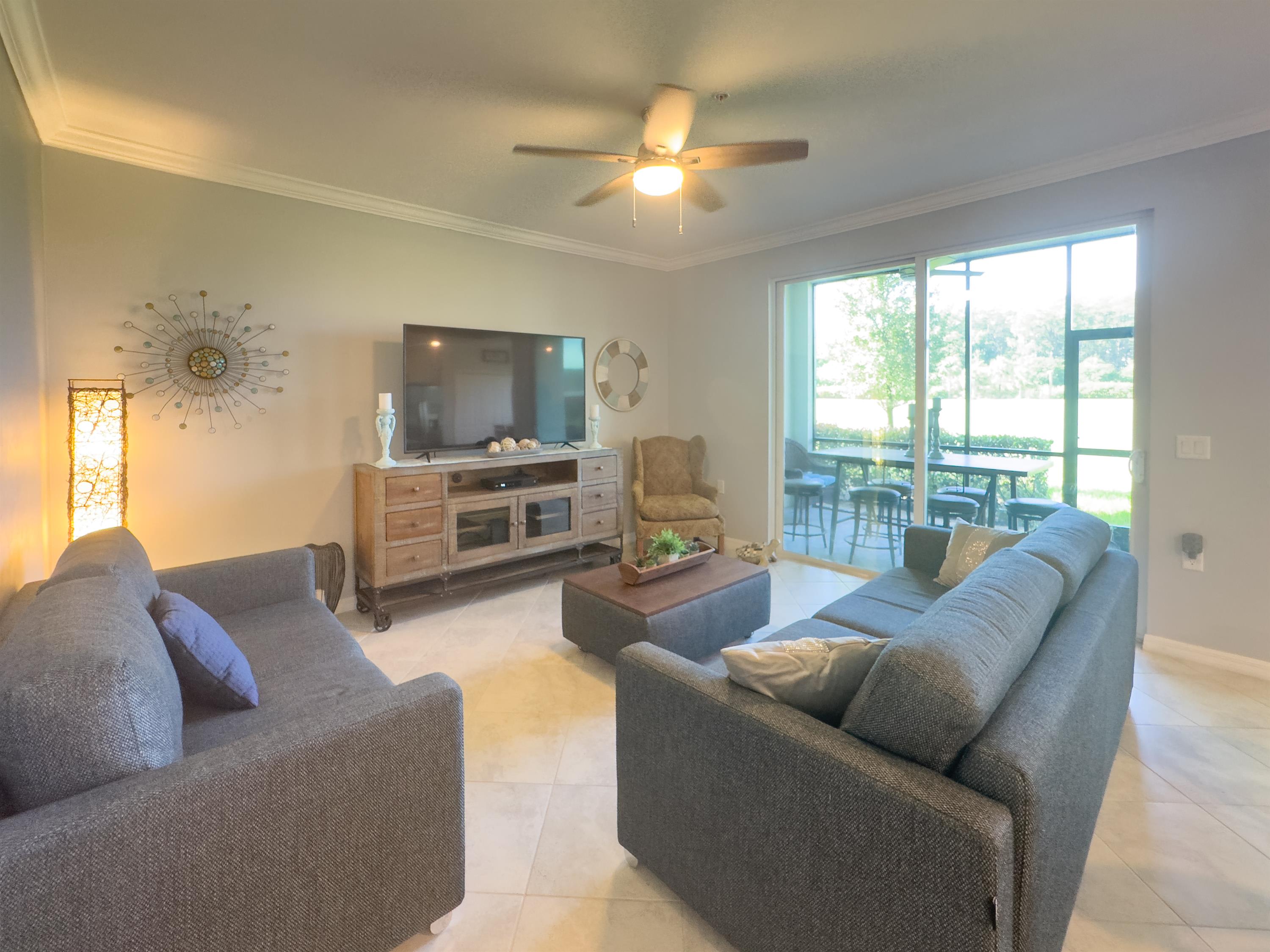 6082 National Blvd #115 – photo 4