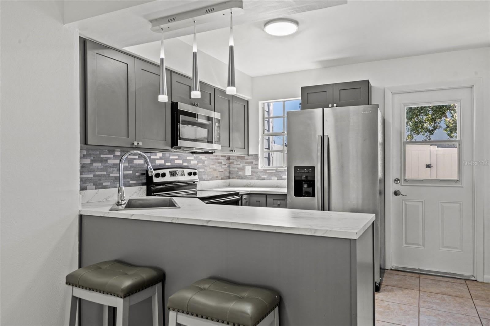 6650 121ST Avenue – photo 3