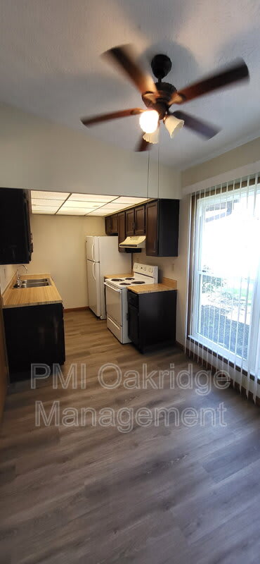 151 Bevonne Ct – photo 4
