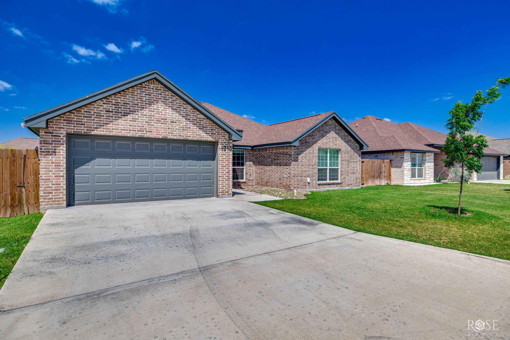 1913 Lamplighter Lane – photo 3