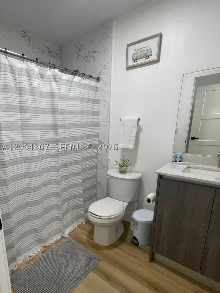 1534 NW 1st St – photo 2