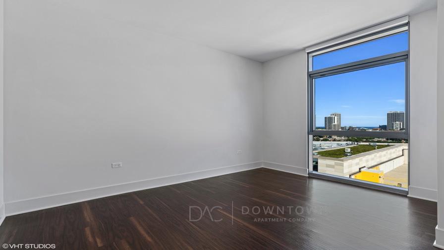 1460 N Halsted – photo 5