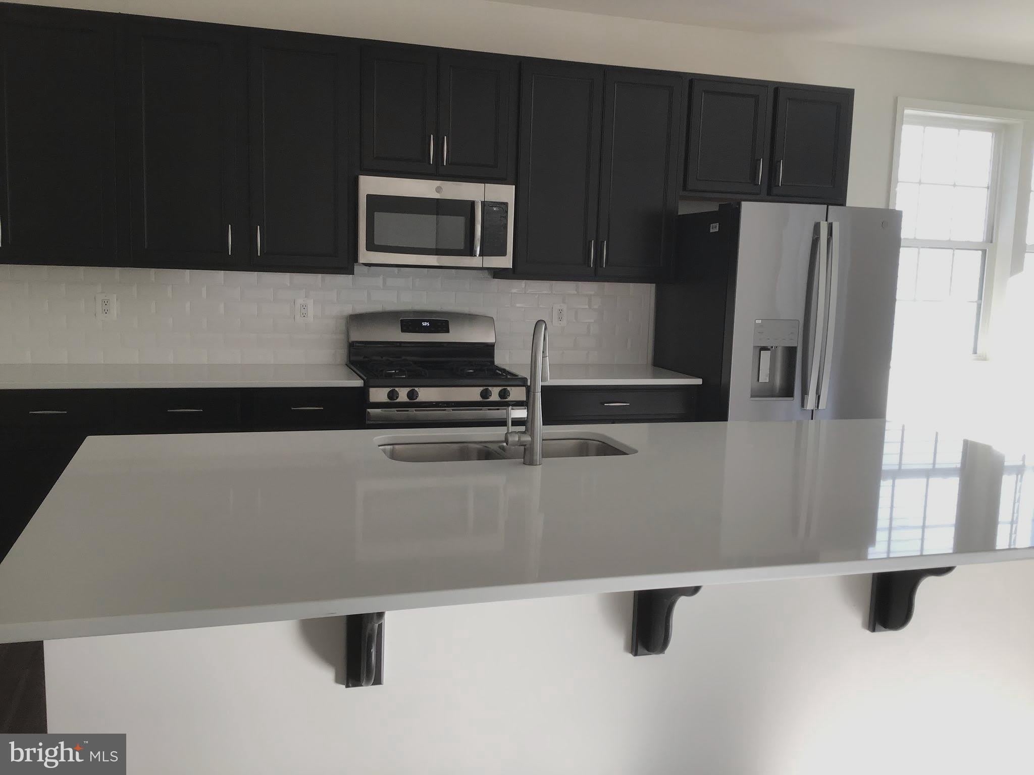 1035 ASPEN Road – photo 3