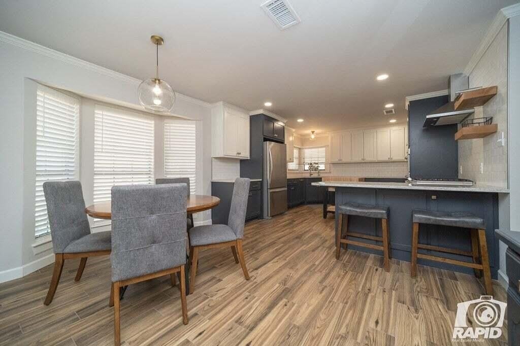5218 Beverly Drive – photo 5