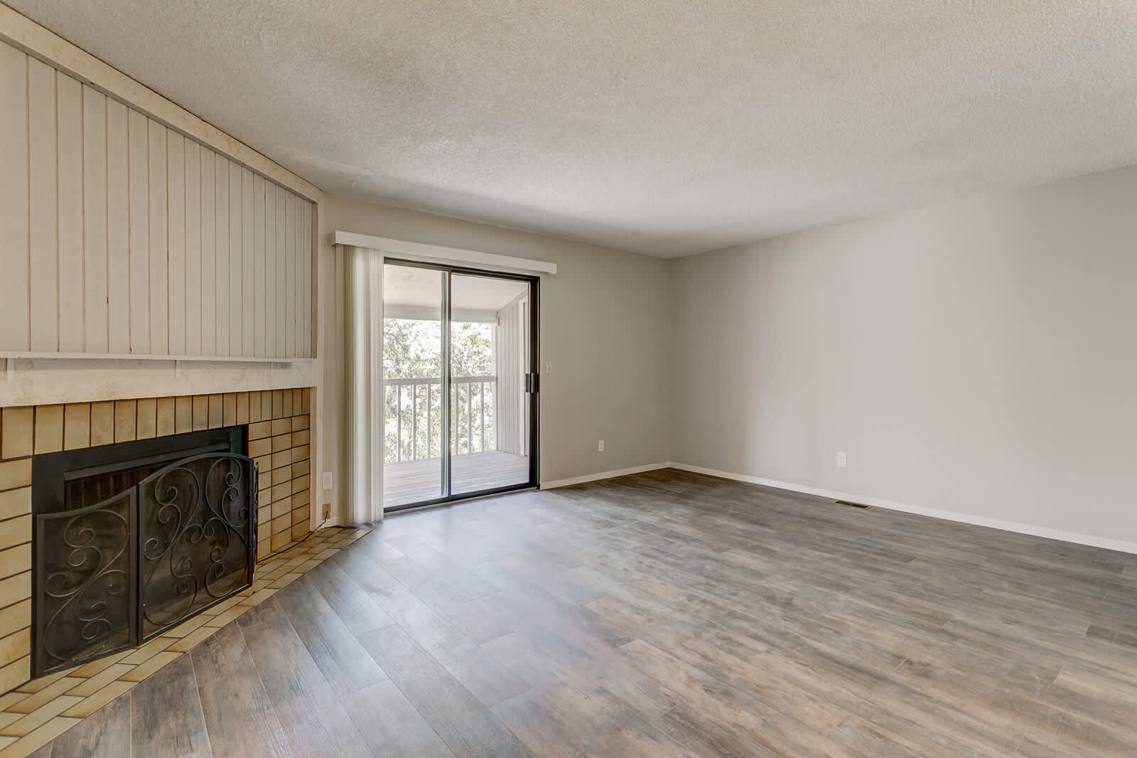 1140 Holli Springs Lane – photo 4