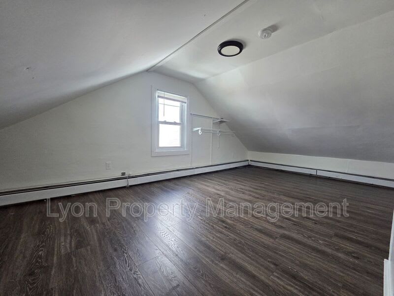 94 Webster Ave – photo 5