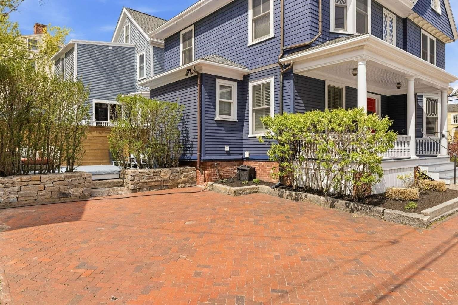 115 Court Street – photo 5