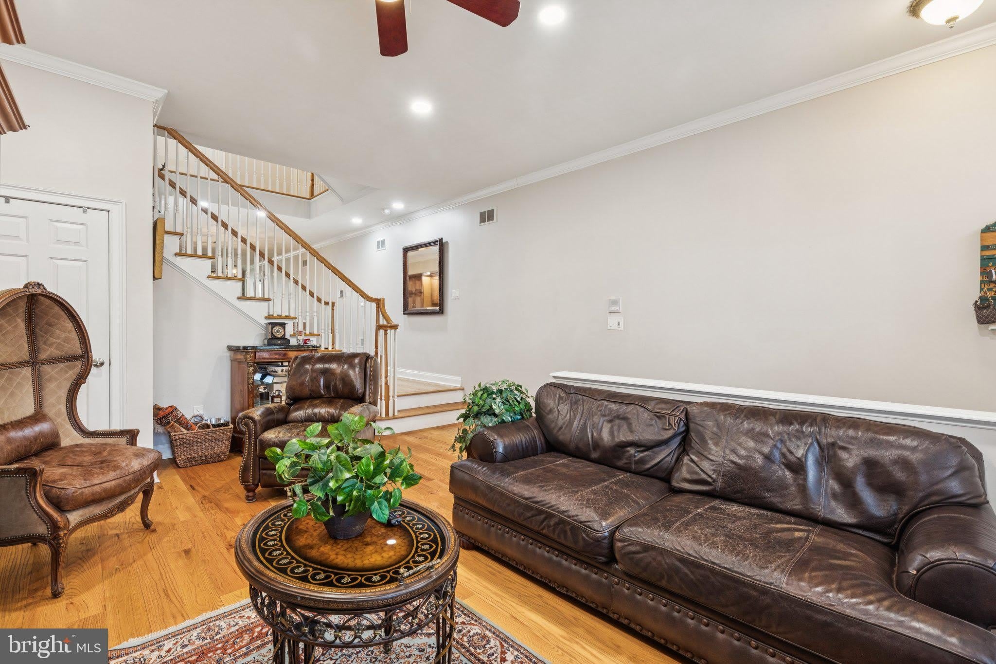 789 S 2ND Street – photo 4