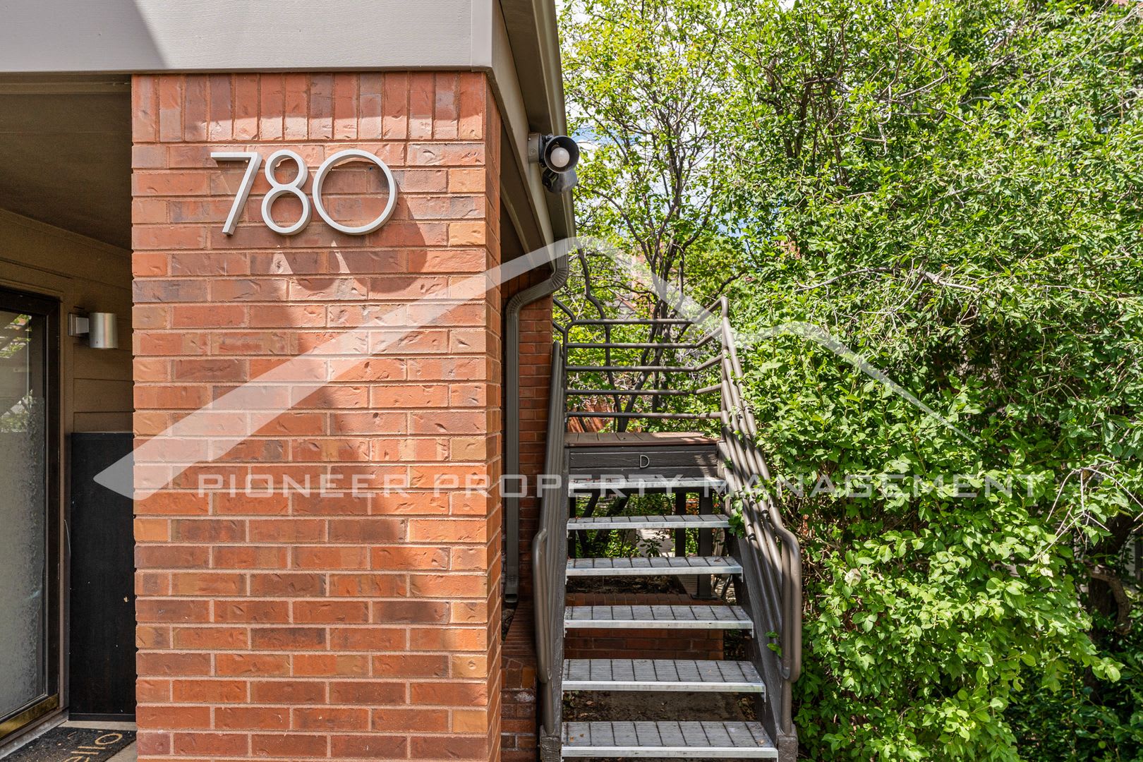 Charming condo with Central AC! – photo 2