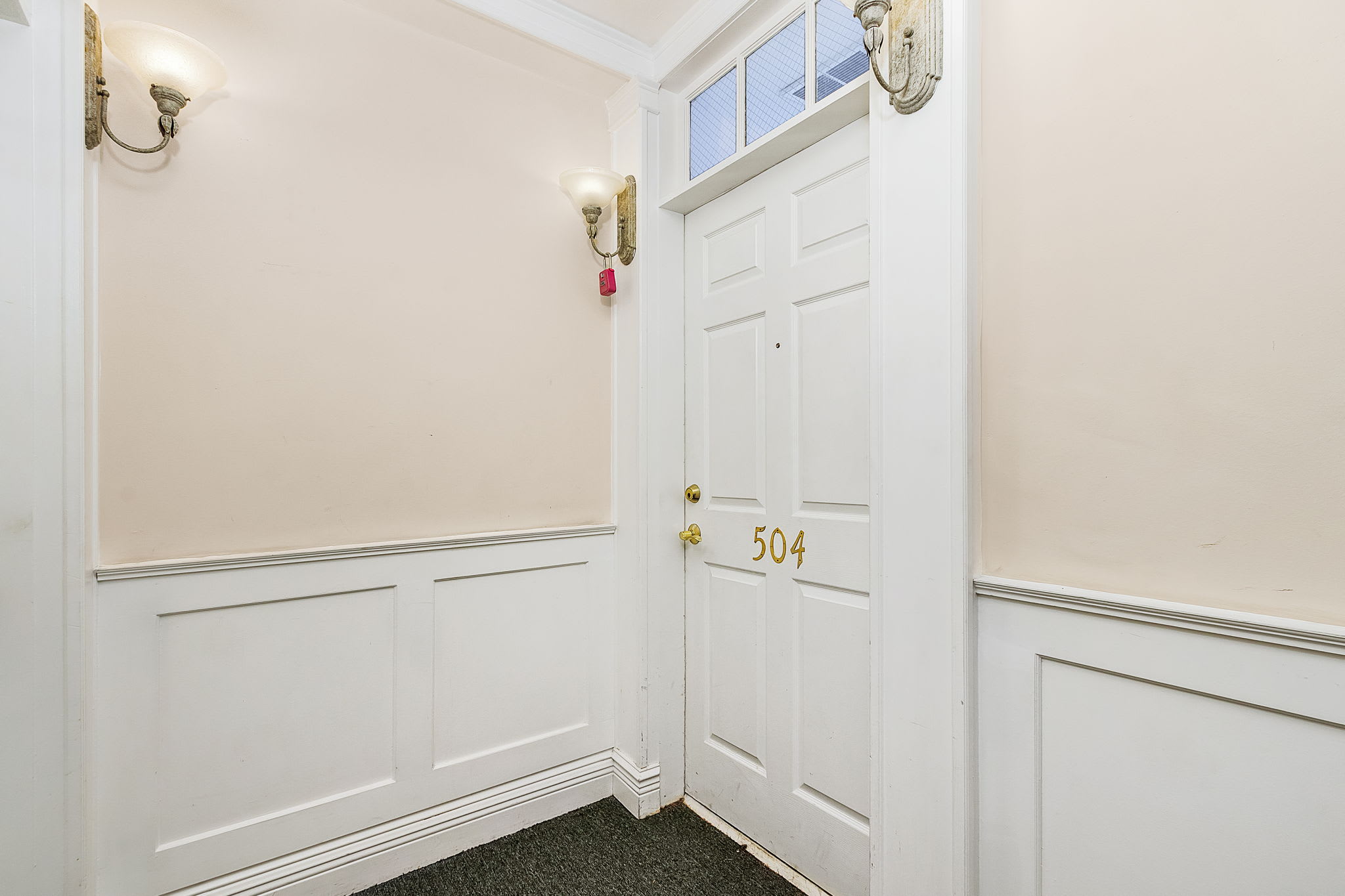 2310 1St St Apt 203 – photo 2