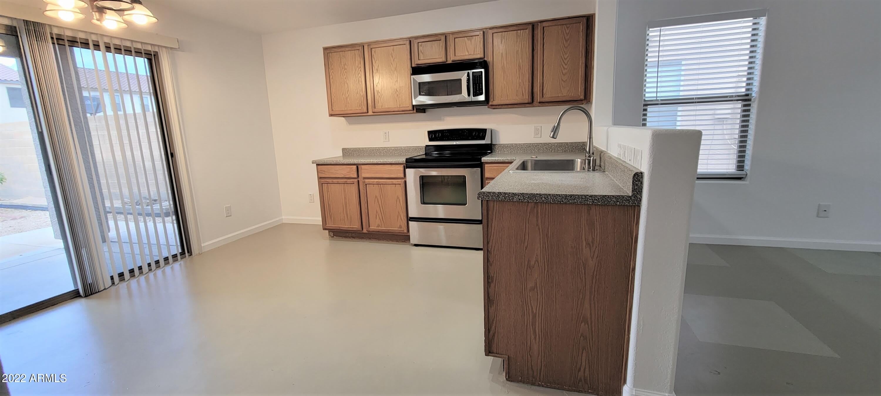 45556 W AMSTERDAM Road – photo 5