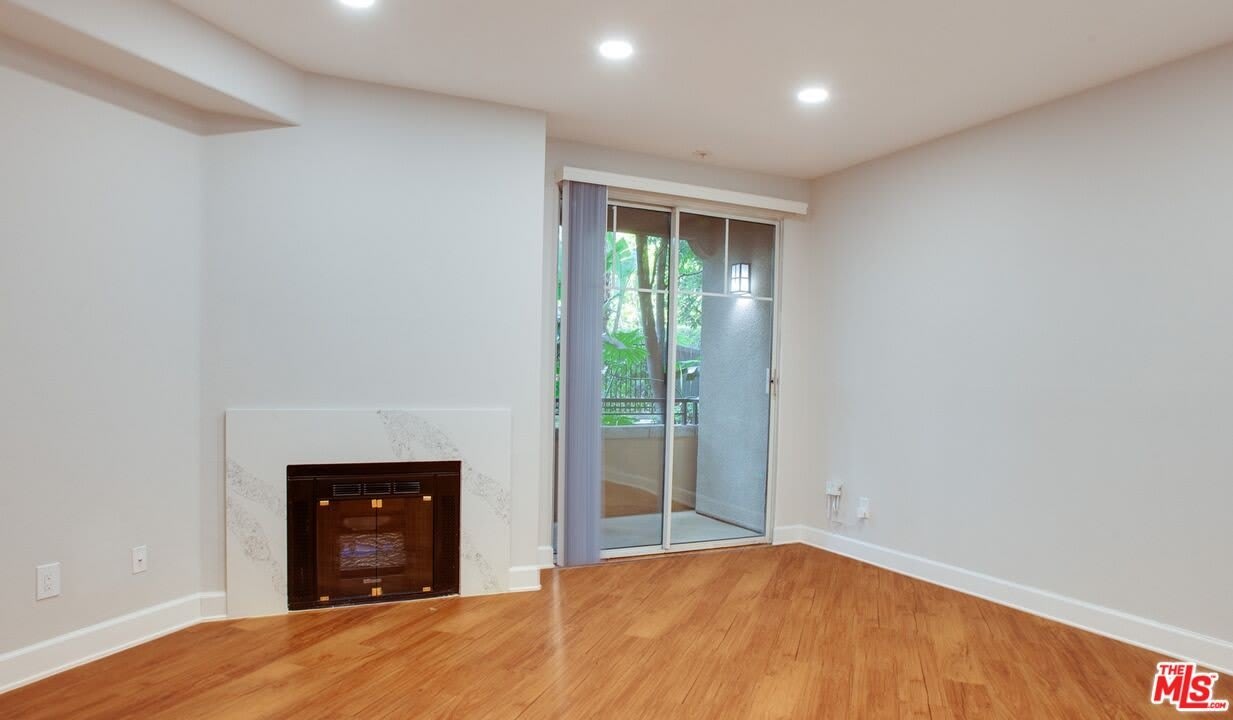 5557 W 6th St – photo 2