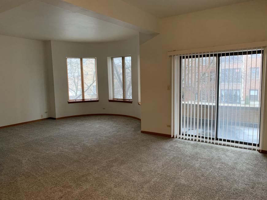 928 Leland – photo 1