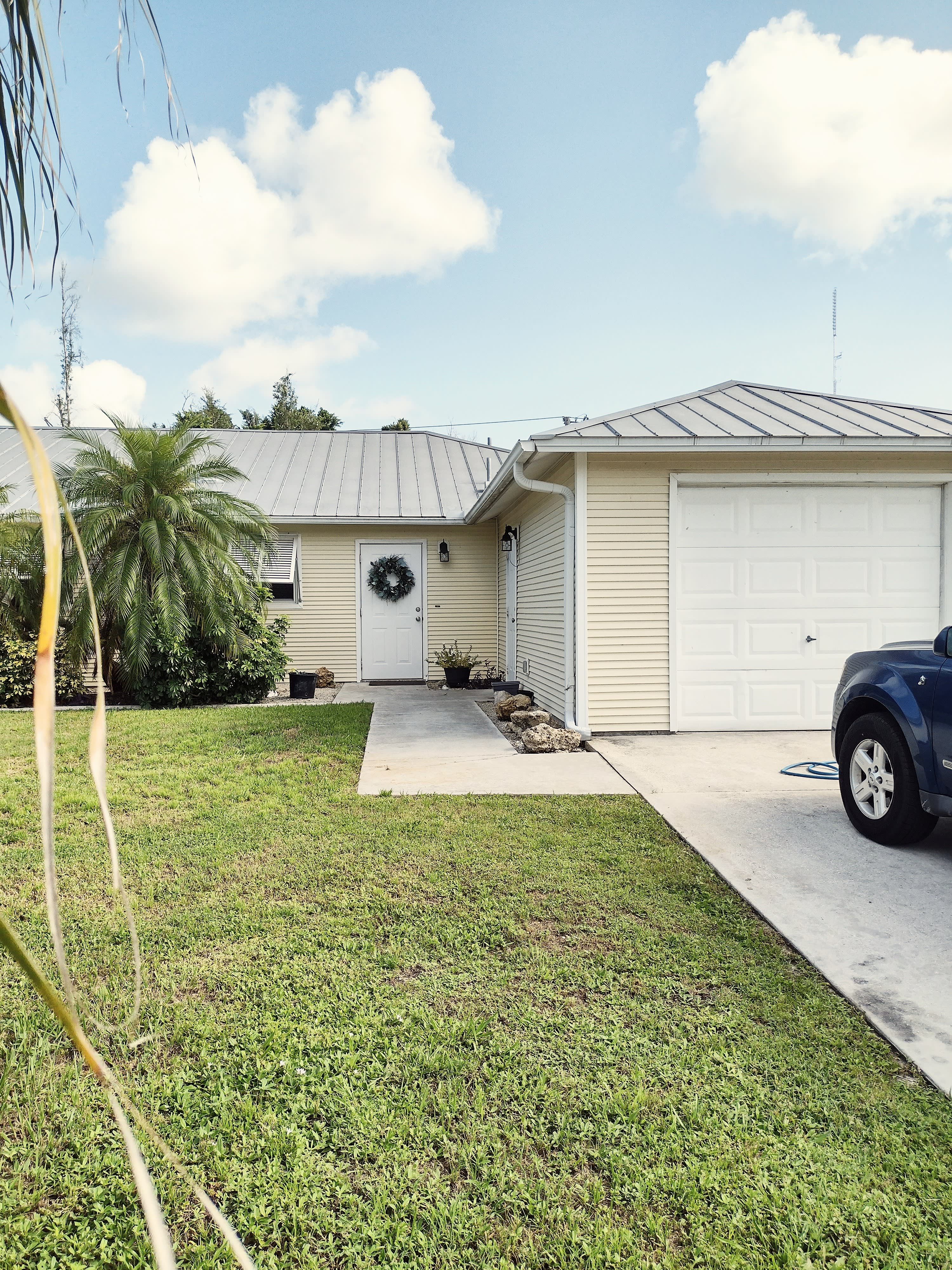 5490 Thomas St – photo 2