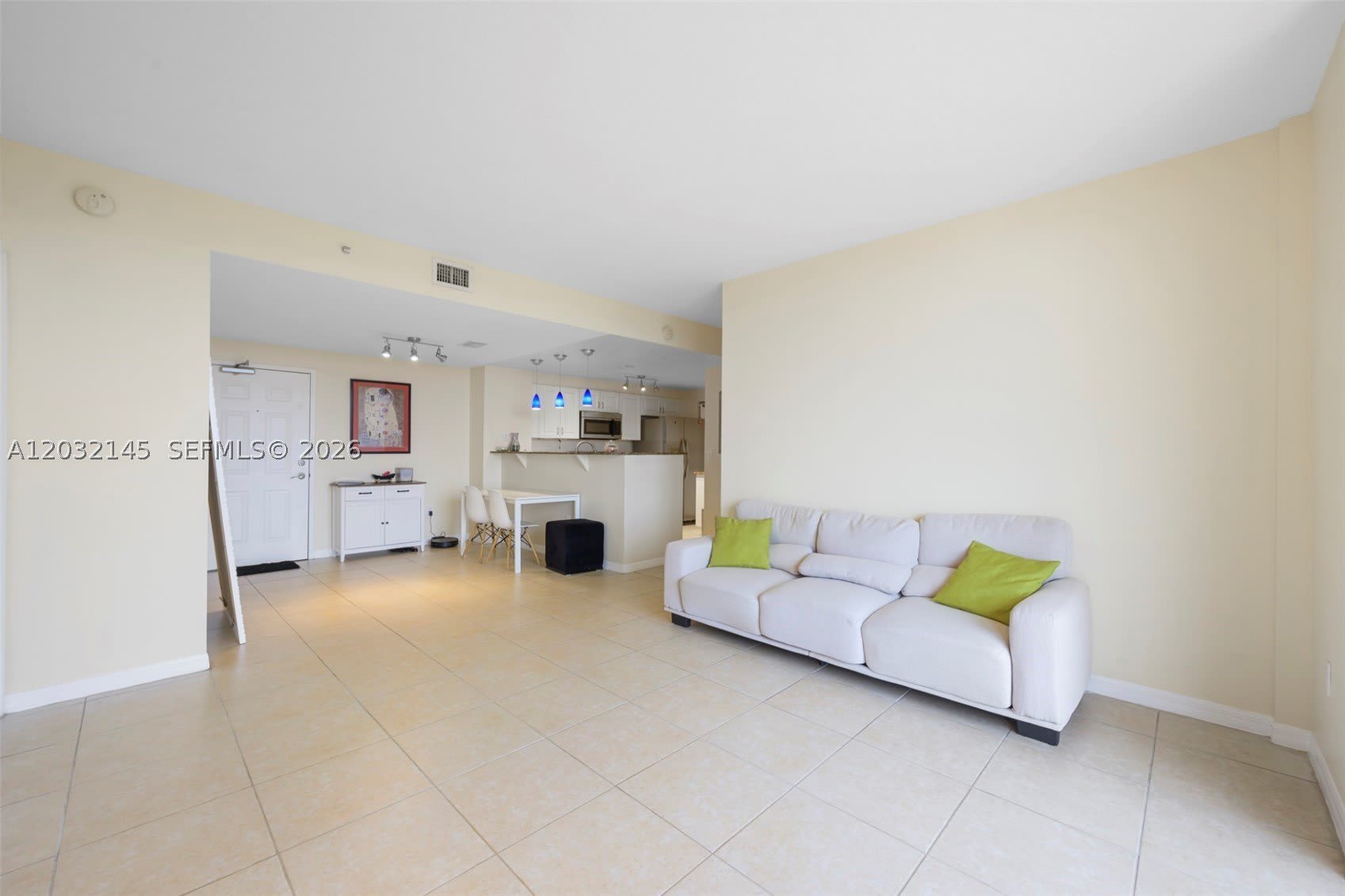 215 SW 42nd Ave – photo 4