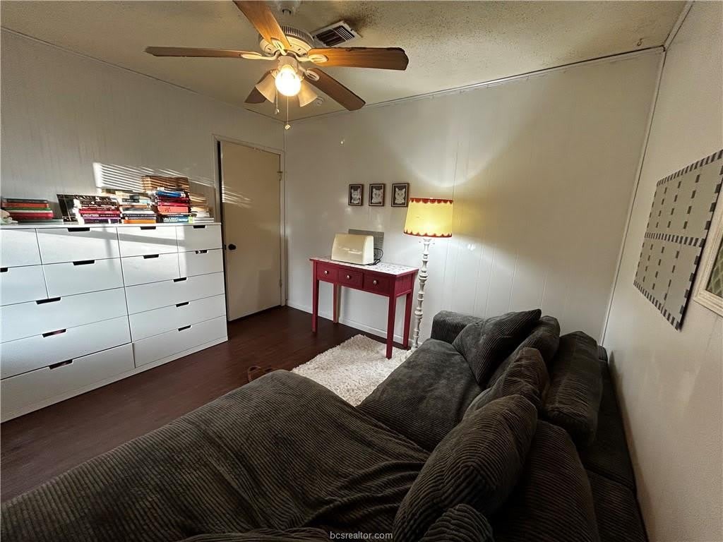 405 Live Oak Street – photo 3