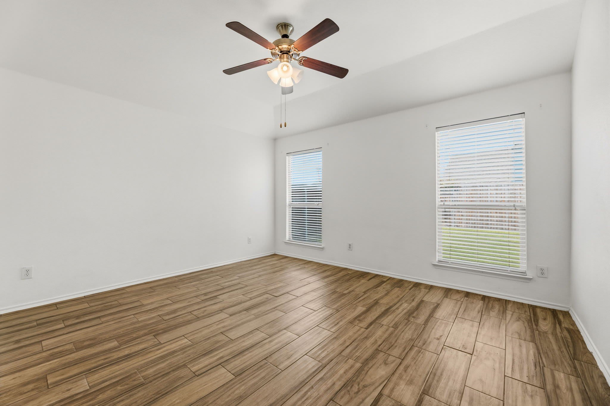 1011 Meadow Green Court – photo 5