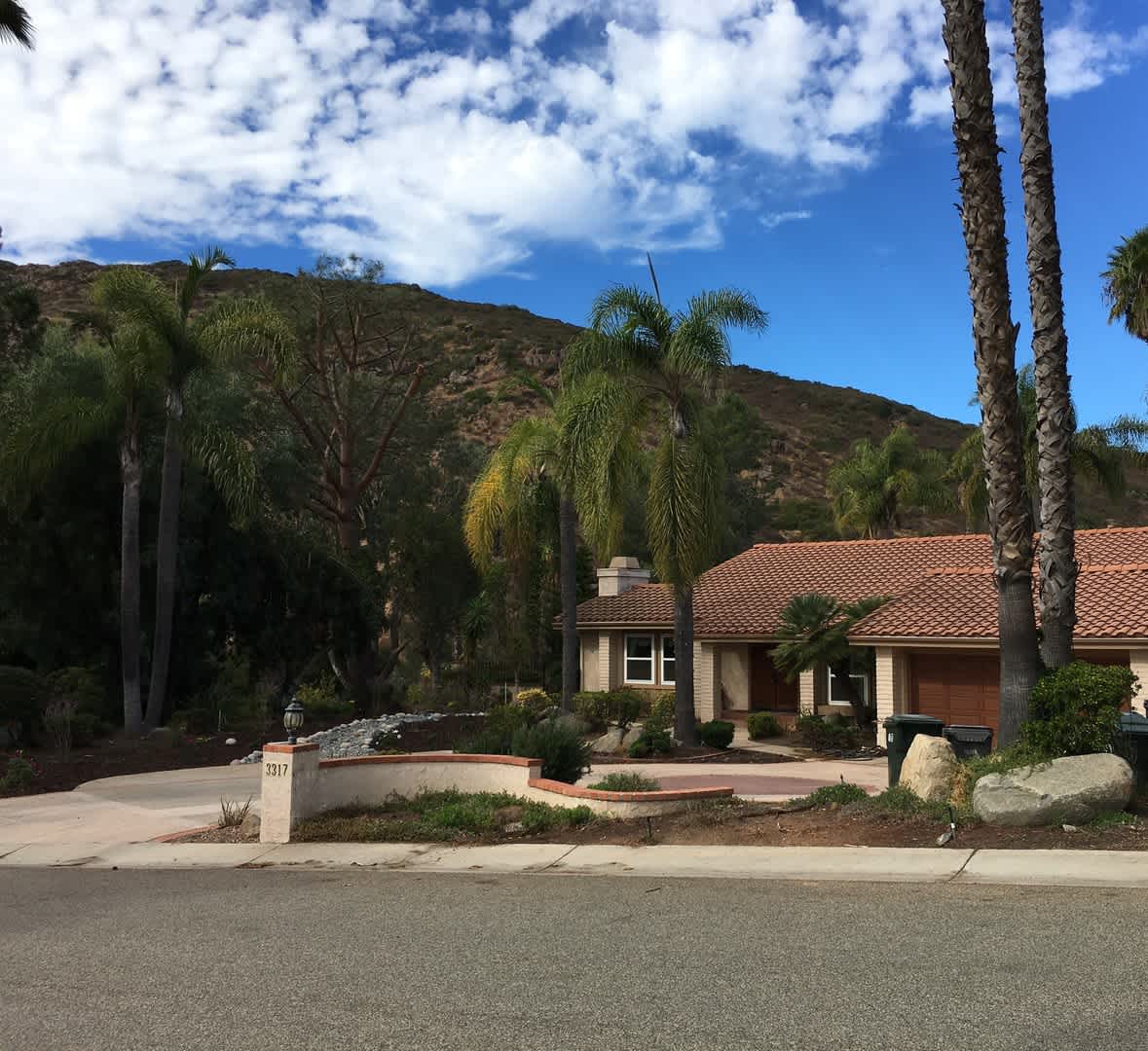 Spacious Four Bedroom House in Escondido! – photo 5