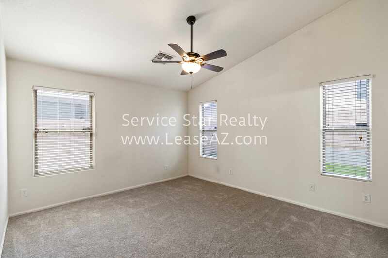 16652 W Latham St – photo 3