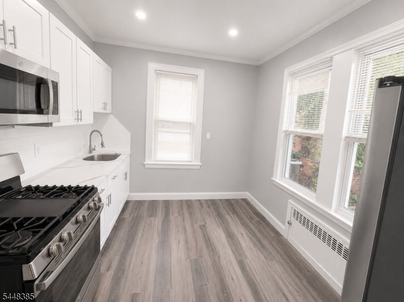 197 Hansbury Ave – photo 2