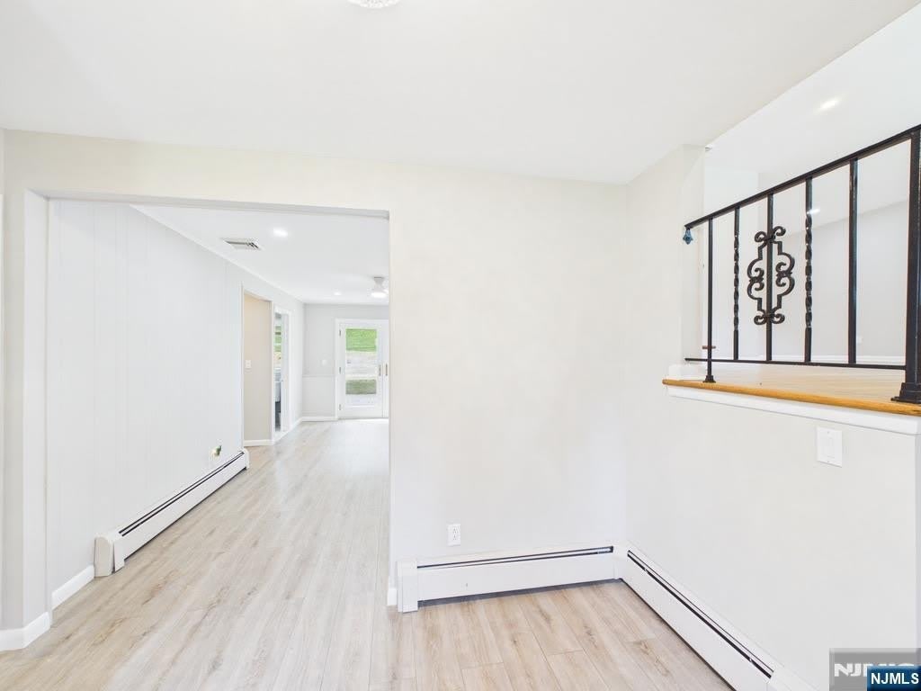 126 Southern Parkway – photo 2