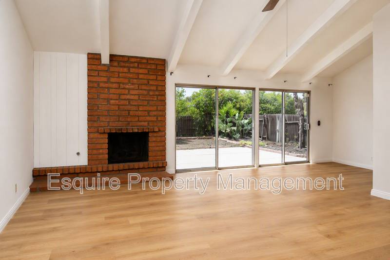 11 N MADRID AVE – photo 4