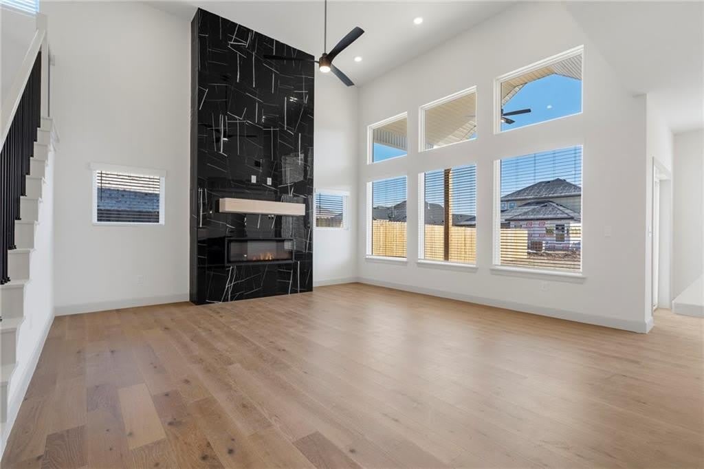 1231 Mammoth Street – photo 2