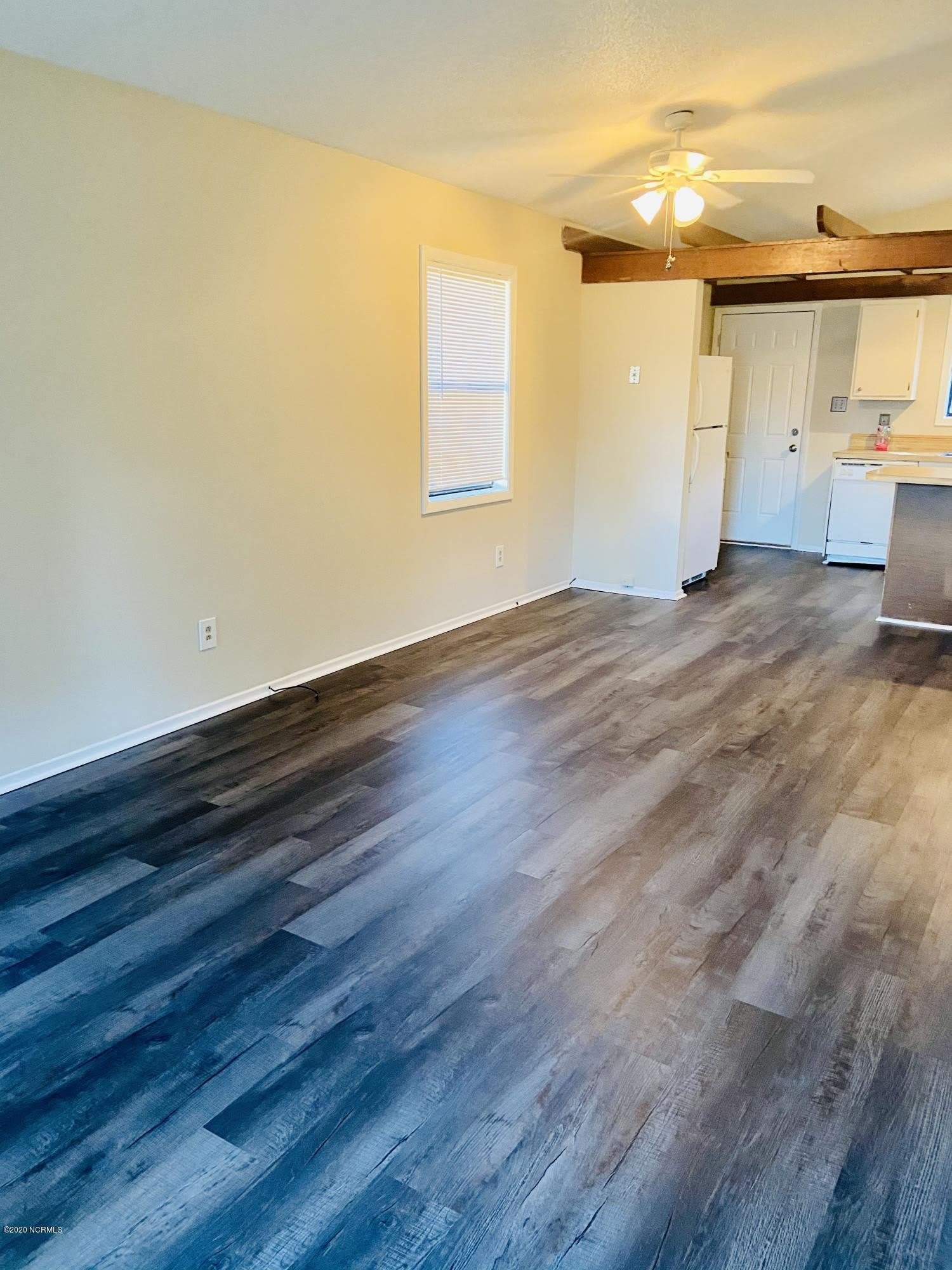 129 Village Circle – photo 3