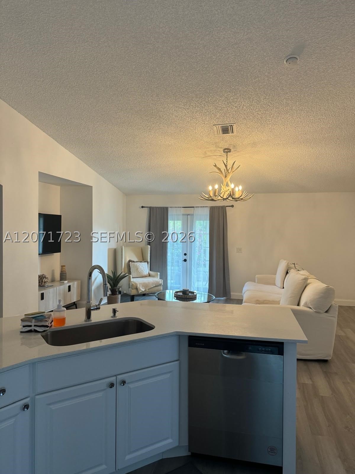 8356 103rd Ct – photo 5