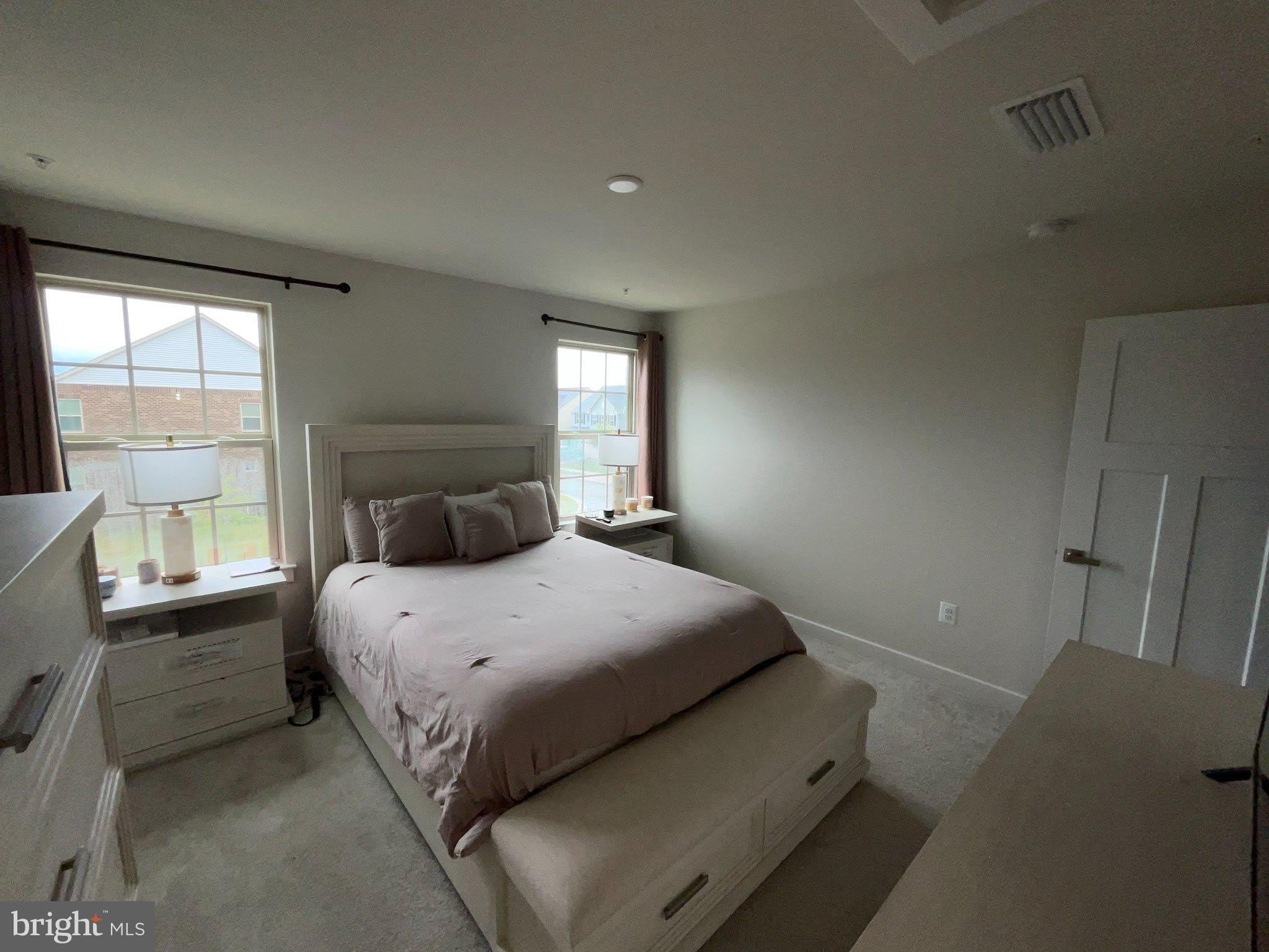14724 SILVER HAMMER Way – photo 2