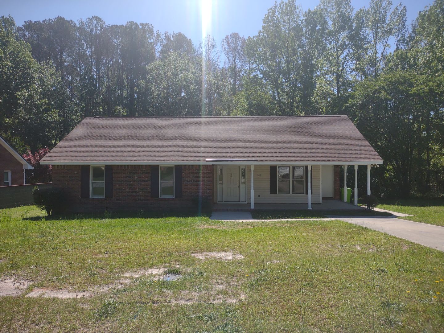 Wonderful Three Bedroom Home in Northeast Columbia! – photo 1
