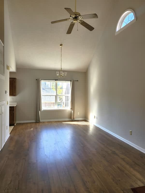 1305 Melrose Heights Street – photo 5