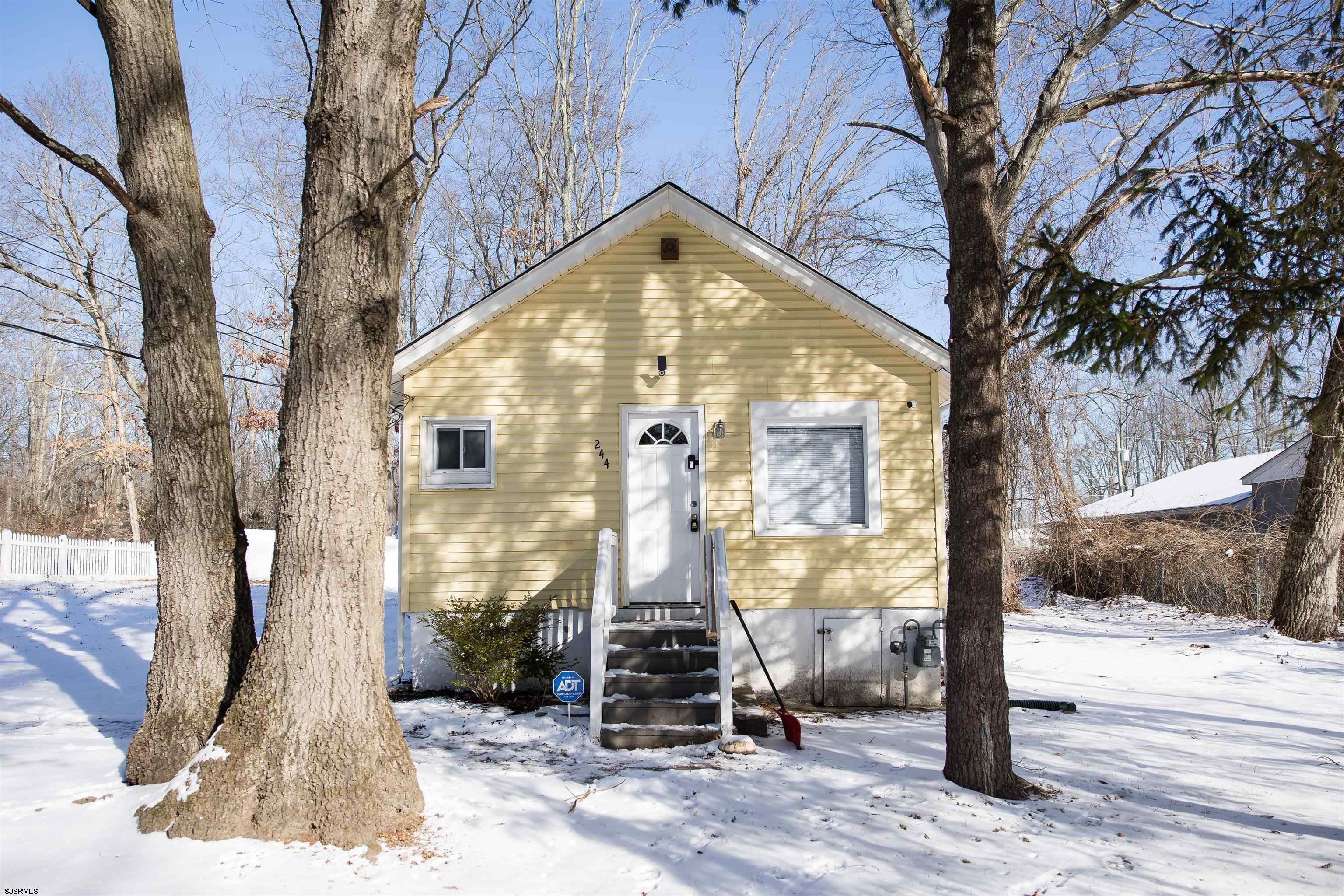 244 Nelson Ave – photo 2