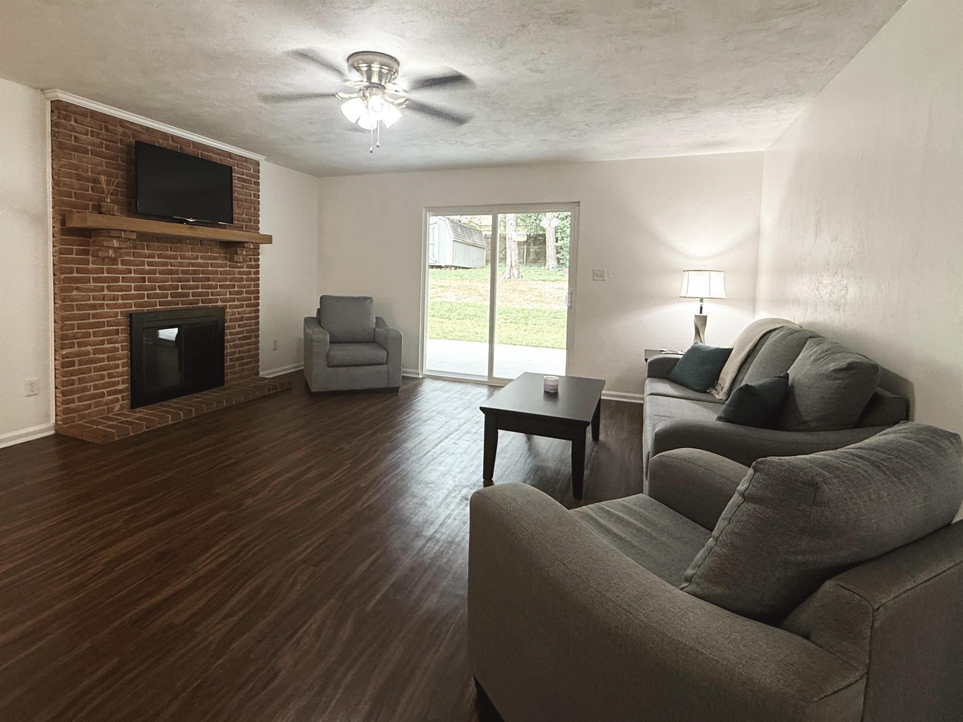 4728 Pimlico Drive – photo 4