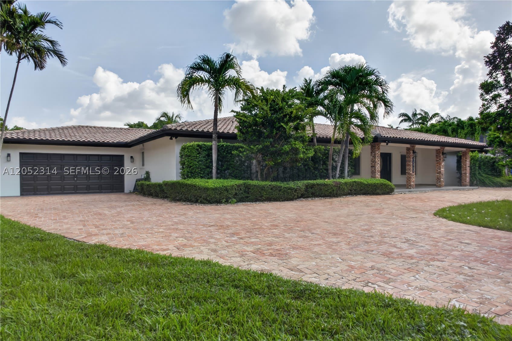 10425 SW 62nd St – photo 1