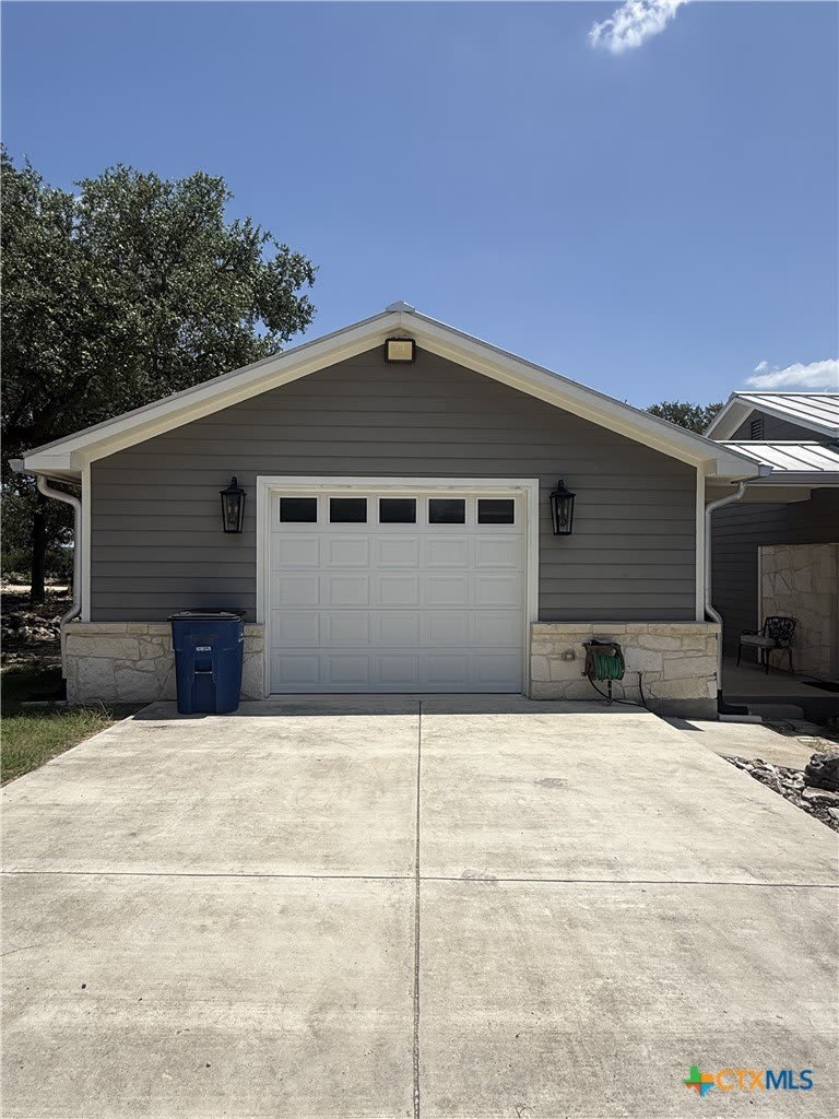 4130 Summit Drive – photo 2