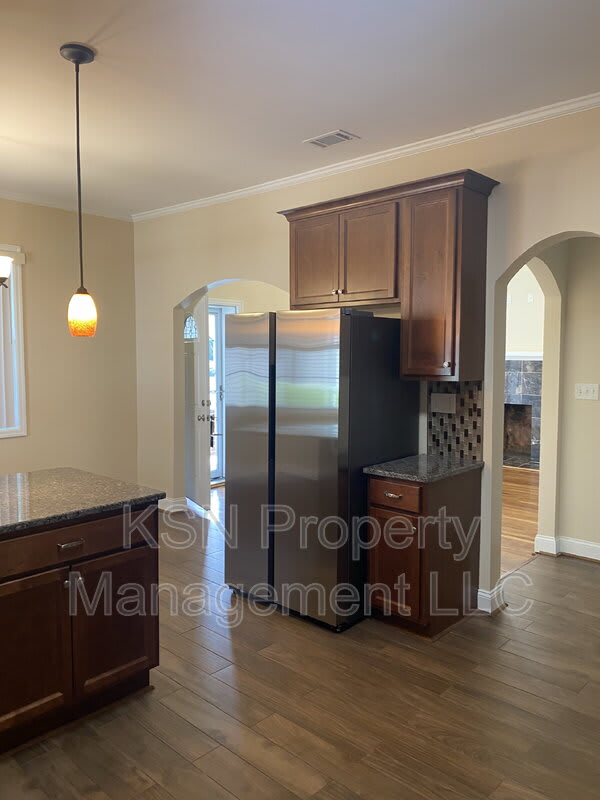 1509 Ott Street – photo 5
