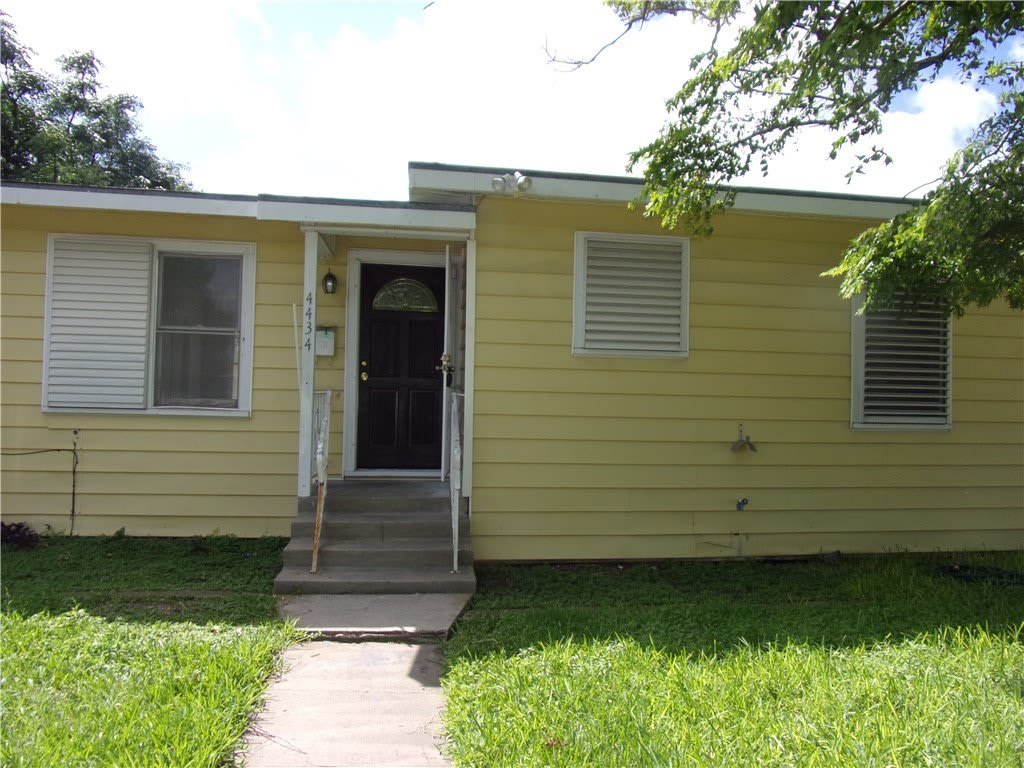 4434 Green Grove Drive – photo 2