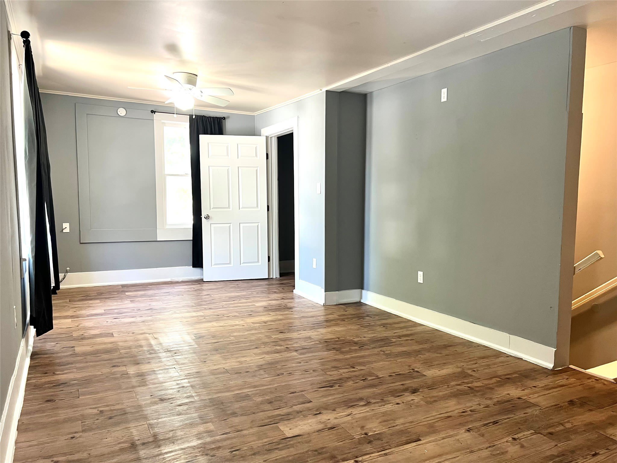 1017 Vine Street – photo 4